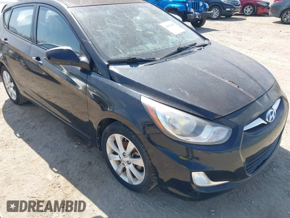 2012 Hyundai Accent SE with VIN KMHCU5AE8CU015055, listed as a IAAI auction lot 41814610 with 141,769 mi miles. Bid and sale history available at carsss.com. Image 1.