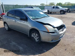 2008 Nissan Sentra 2.0 z VIN 3N1AB61E38L728845, wystawiony jako IAAI lot #42056742 z przebiegiem 126 948 mil mil oraz . Historia ofert i sprzedaży dostępna na DreamBid. Obrazek 1.