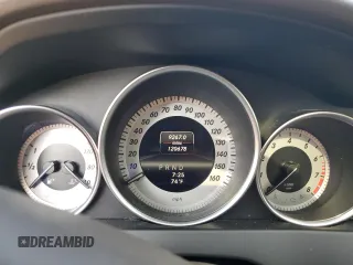 2013 Mercedes-Benz C 300 Sport z VIN WDDGF8AB5DR260851, wystawiony jako Copart lot #59102235 z przebiegiem 120 678 mil mil oraz Szkoda całkowita • Salvage title. Historia ofert i sprzedaży dostępna na DreamBid. Obrazek 9.