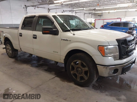 2013 Ford F-150 XL with VIN 1FTFW1ET2DFC90004, listed as a IAAI auction lot 42197040 with 298,331 mi miles and . Bid and sale history available at carsss.com. Image 1.