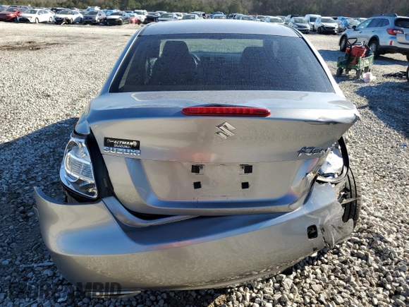 2011 Suzuki Kizashi SE z VIN JS2RE9A30B6110204, wystawiony jako Copart lot #85853384 z przebiegiem 168 962 mil mil oraz Szkoda całkowita • Salvage title. Historia ofert i sprzedaży dostępna na DreamBid. Obrazek 6.