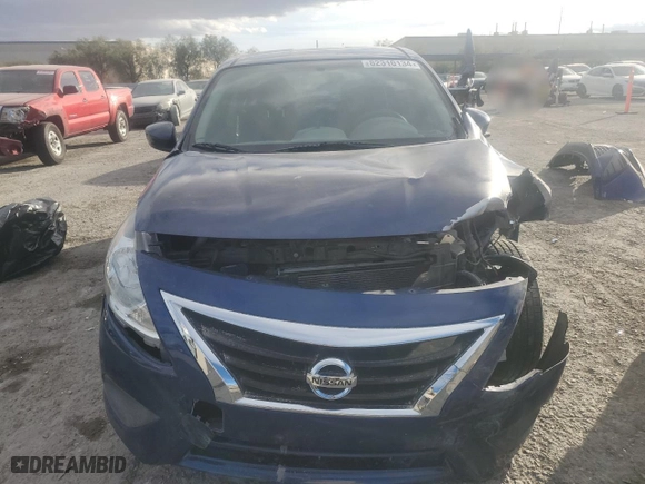 2019 Nissan Versa Sedan SV with VIN 3N1CN7AP6KL879371, listed as a Copart auction lot 82310134 with 40,378 mi miles and Salvage Title. Bid and sale history available at carsss.com. Image 5.