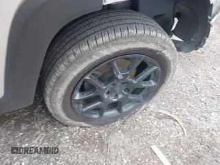 2019 Jeep Renegade Latitude z VIN ZACNJBBB9KPK60761, wystawiony jako IAAI lot #41769316 z przebiegiem 79 505 mil mil oraz . Historia ofert i sprzedaży dostępna na DreamBid. Obrazek 12.