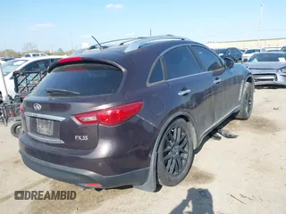 2011 Infiniti FX35 with VIN JN8AS1MW2BM140442, listed as a IAAI auction lot 41746340 with 207,569 mi miles. Bid and sale history available at carsss.com. Image 4.