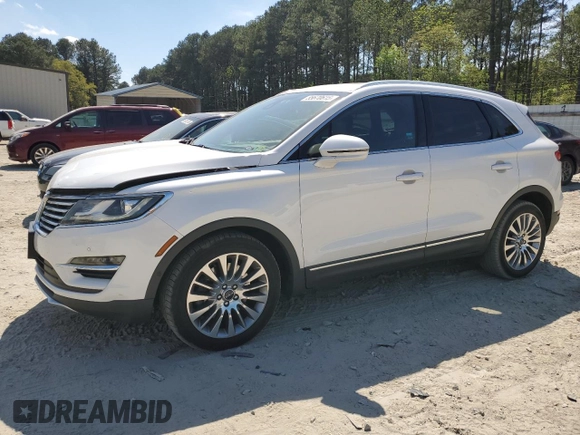 2015 Lincoln MKC z VIN 5LMCJ1A94FUJ47221, wystawiony jako Copart lot #55670615 z przebiegiem 143 926 mil mil oraz Szkody całkowita. Historia ofert i sprzedaży dostępna na DreamBid. Obrazek 1.