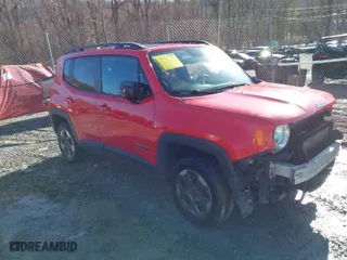 2016 Jeep Renegade Sport with VIN ZACCJBAT1GPD62972, listed as a IAAI auction lot 41285354 with 127,194 mi miles. Bid and sale history available at carsss.com. Image 1.