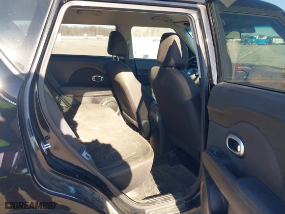 2017 Kia Soul with VIN KNDJN2A27H7476878, listed as a IAAI auction lot 41136501 with 66,364 mi miles. Bid and sale history available at carsss.com. Image 8.