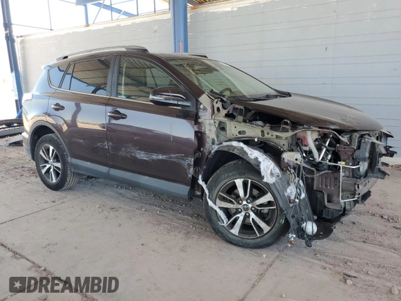 2018 Toyota RAV4 XLE with VIN 2T3WFREV4JW501665, listed as a Copart auction lot 58071805 with 47,777 mi miles and Salvage title. Bid and sale history available at DreamBid. Image 4.
