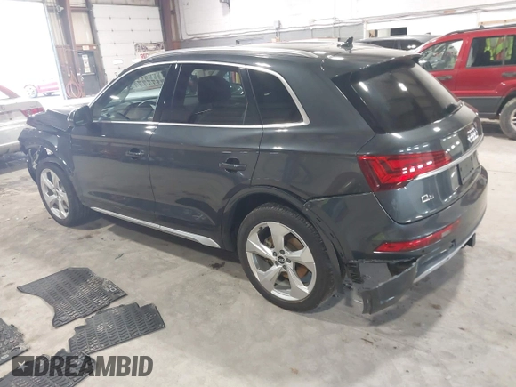 2021 Audi Q5 Premium Plus with VIN WA1BAAFY1M2003549, listed as a IAAI auction lot 41856989 with 40,415 mi miles. Bid and sale history available at carsss.com. Image 3.