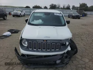 2017 Jeep Renegade Sport with VIN ZACCJAAB1HPG16988, listed as a Copart auction lot 46712195 with 109,260 mi miles and Salvage Title. Bid and sale history available at DreamBid. Image 5.