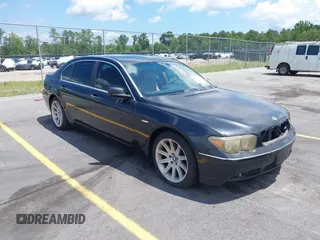 2005 BMW 7 Series 745Li с VIN WBAGN63545DS59212, выставлен на аукционе IAAI как лот 42510606 с пробегом 124 395 миль миль и . История ставок и продаж доступна на DreamBid. Изображение 1.