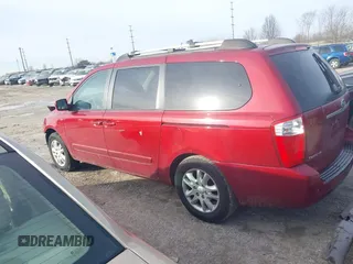 2008 Kia Sedona LX with VIN KNDMB233186264043, listed as a IAAI auction lot 41462661 with 183,763 mi miles. Bid and sale history available at carsss.com. Image 15.