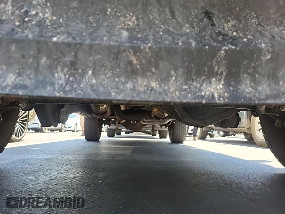 2020 Ford F-250 XL z VIN 1FDBF2B61LED11752, wystawiony jako IAAI lot #42786941 z przebiegiem 156 342 mil mil oraz . Historia ofert i sprzedaży dostępna na DreamBid. Obrazek 28.