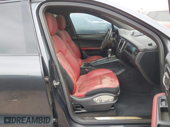2017 Porsche Macan S with VIN WP1AB2A58HLB16690, listed as a IAAI auction lot 41901148 with Not Provided miles and . Bid and sale history available at DreamBid. Image 5.