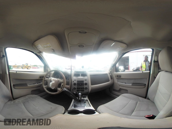 2010 Ford Escape Hybrid with VIN 1FMCU4K30AKC27870, listed as a IAAI auction lot 42246083 with 127,782 mi miles and . Bid and sale history available at DreamBid. Image 18.