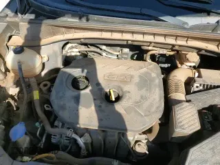 2018 Hyundai Tucson SEL with VIN KM8J33A48JU641630, listed as a Copart auction lot 87025985 with 105,271 mi miles and Clean title. Bid and sale history available at DreamBid. Image 14.