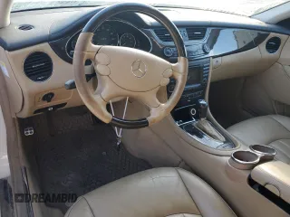 2006 Mercedes-Benz CLS-Class with VIN WDDDJ75X76A059519, listed as a Copart auction lot 72773254 with 99,200 mi miles and Salvage Title. Bid and sale history available at carsss.com. Image 8.