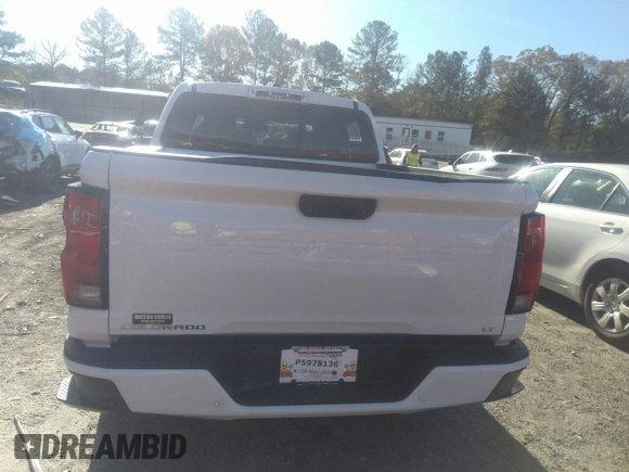 2024 Chevrolet Colorado 2WD LT z VIN 1GCPSCEKXR1255752, wystawiony jako IAAI lot #40898978 z przebiegiem 100 mil mil oraz . Historia ofert i sprzedaży dostępna na DreamBid. Obrazek 16.