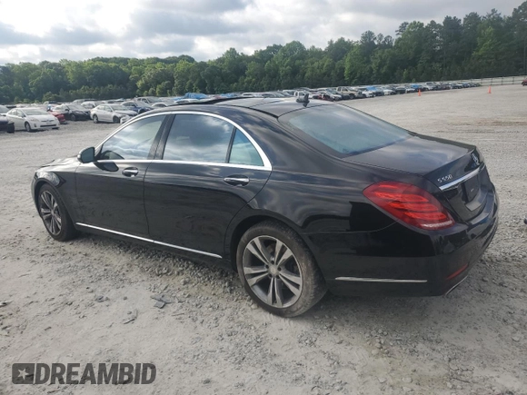 2015 Mercedes-Benz S 550 z VIN WDDUG8FB8FA158390, wystawiony jako Copart lot #56167545 z przebiegiem 124 243 mil mil oraz Szkoda całkowita • Salvage title. Historia ofert i sprzedaży dostępna na DreamBid. Obrazek 2.