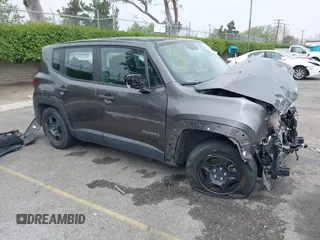 2017 Jeep Renegade Sport с VIN ZACCJAAB1HPG07305, выставлен на аукционе IAAI как лот 42157932 с пробегом 91 648 миль миль и . История ставок и продаж доступна на DreamBid. Изображение 1.