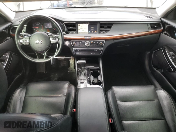 2017 Kia Cadenza Premium with VIN KNALC4J12H5049473, listed as a Copart auction lot 81666694 with 95,025 mi miles and Salvage Title. Bid and sale history available at carsss.com. Image 8.