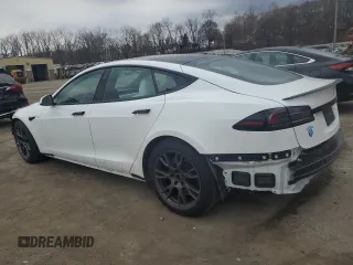 2022 Tesla Model S Plaid with VIN 5YJSA1E64NF478200, listed as a Copart auction lot 48731515 with 40,572 mi miles and Salvage Title. Bid and sale history available at DreamBid. Image 2.