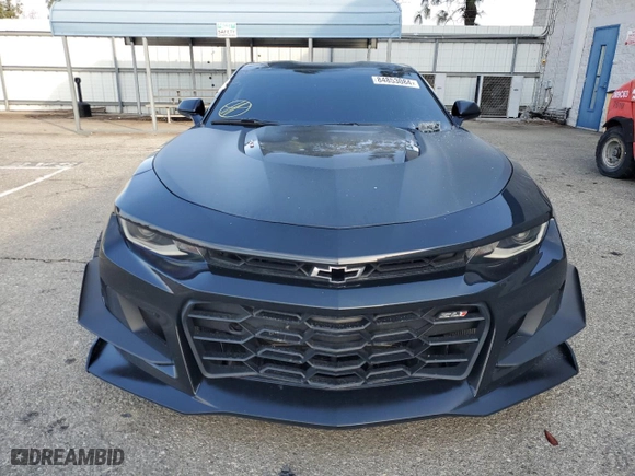 2019 Chevrolet Camaro ZL1 with VIN 1G1FJ1R63K0157568, listed as a Copart auction lot 84853084 with 18,780 mi miles and Clean Title. Bid and sale history available at carsss.com. Image 5.