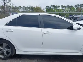 2012 Toyota Camry SE with VIN 4T1BK1FK6CU508242, listed as a IAAI auction lot 41870589 with 270,724 mi miles. Bid and sale history available at carsss.com. Image 12.