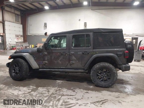 2024 Jeep Wrangler Sport S with VIN 1C4RJXN64RW162895, listed as a IAAI auction lot 42217515 with 8,442 mi miles and . Bid and sale history available at DreamBid. Image 14.