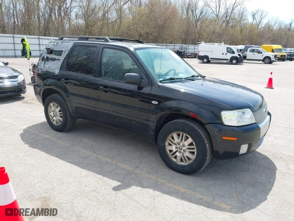 2005 Mercury Mariner Luxury with VIN 4M2CU57115DJ19408, listed as a IAAI auction lot 42060685 with 204,744 mi miles. Bid and sale history available at carsss.com. Image 1.