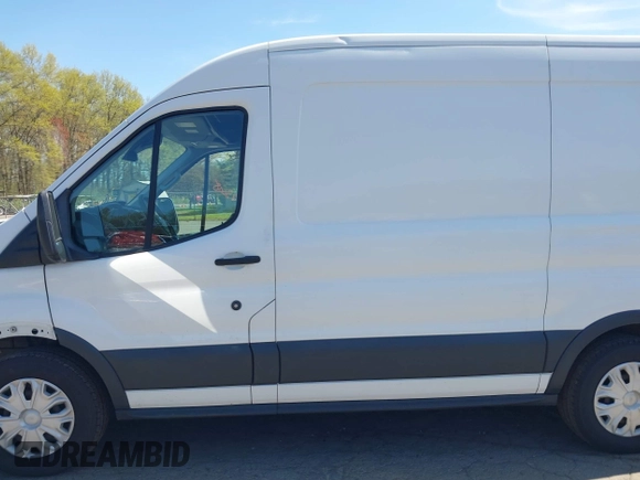 2017 Ford Transit with VIN 1FTYE1CG4HKA88456, listed as a IAAI auction lot 42043008 with 222,801 mi miles and . Bid and sale history available at DreamBid. Image 15.