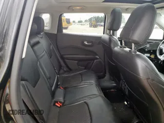 2018 Jeep Compass Altitude z VIN 3C4NJCBBXJT438483, wystawiony jako Copart lot #56781665 z przebiegiem 67 255 mil mil oraz Szkoda całkowita • Salvage title. Historia ofert i sprzedaży dostępna na DreamBid. Obrazek 11.