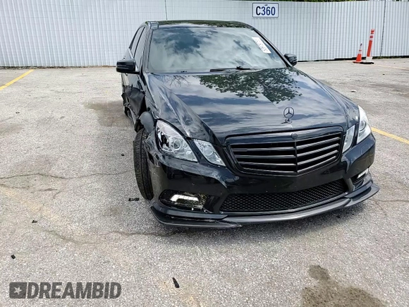 2010 Mercedes-Benz E 350 Luxury with VIN WDDHF8HB1AA260558, listed as a Copart auction lot 53979755 with 156,121 mi miles and Salvage title. Bid and sale history available at DreamBid. Image 13.