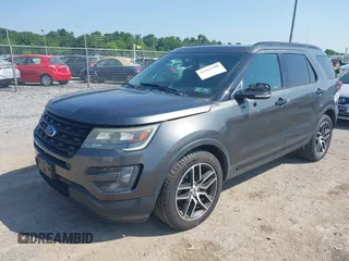 2016 Ford Explorer Sport z VIN 1FM5K8GT4GGA81919, wystawiony jako IAAI lot #42411388 z przebiegiem 110 354 mil mil oraz . Historia ofert i sprzedaży dostępna na DreamBid. Obrazek 2.