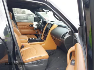 2021 Infiniti QX80 SENSORY with VIN JN8AZ2BE7M9271822, listed as a IAAI auction lot 41572764 with 84,502 mi miles. Bid and sale history available at carsss.com. Image 5.