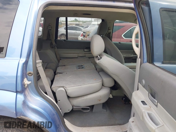 2007 Dodge Durango SLT with VIN 1D8HB48P07F572376, listed as a IAAI auction lot 42647581 with 223,465 mi miles and . Bid and sale history available at DreamBid. Image 8.
