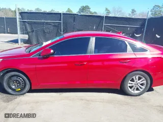 2017 Hyundai Sonata SE with VIN 5NPE24AF2HH570946, listed as a IAAI auction lot 41676560 with 180,465 mi miles. Bid and sale history available at carsss.com. Image 15.