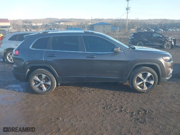2019 Jeep Cherokee Limited with VIN 1C4PJMDX1KD488784, listed as a IAAI auction lot 41506218 with 75,785 mi miles. Bid and sale history available at carsss.com. Image 13.