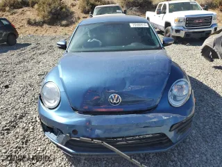 2019 Volkswagen Beetle S with VIN 3VWFD7AT2KM718727, listed as a Copart auction lot 73586914 with 31,075 mi miles and Salvage Title. Bid and sale history available at carsss.com. Image 5.