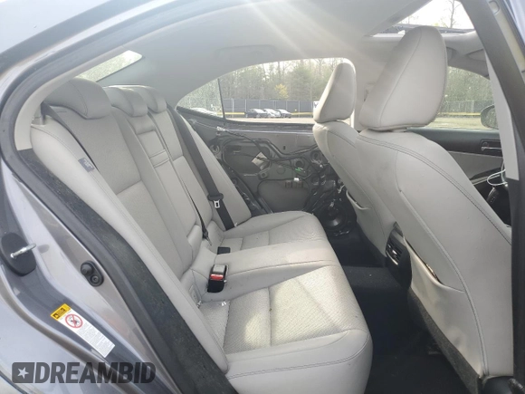 2016 Lexus IS 200t z VIN JTHBA1D25G5007710, wystawiony jako Copart lot #51650845 z przebiegiem 94 941 mil mil oraz Szkoda całkowita • Salvage title. Historia ofert i sprzedaży dostępna na DreamBid. Obrazek 10.