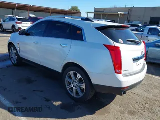 2012 Cadillac SRX Performance Collection с VIN 3GYFNEE33CS585109, выставлен на аукционе IAAI как лот 41657155 с пробегом 155 013 миль миль и . История ставок и продаж доступна на DreamBid. Изображение 3.