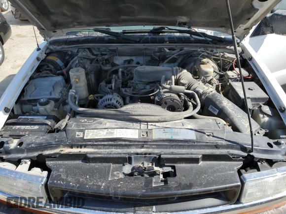 2002 Chevrolet S-10 LS with VIN 1GCCT19W828154137, listed as a Copart auction lot 43566524 with 0 mi miles and Salvage Title. Bid and sale history available at carsss.com. Image 11.