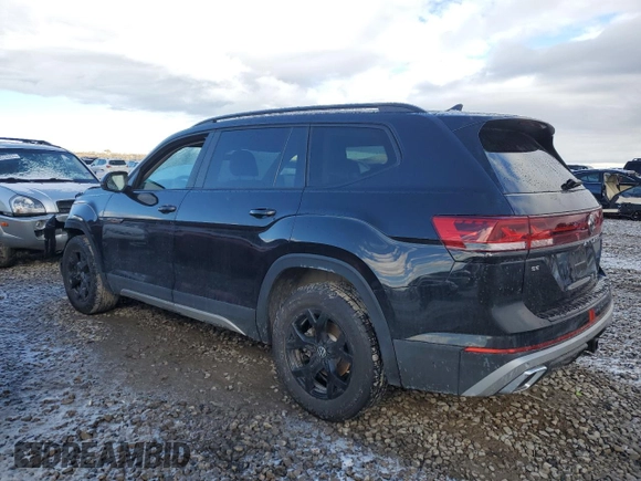 2024 Volkswagen Atlas Peak Edition SE with VIN 1V2CR2CA8RC570034, listed as a Copart auction lot 45377275 with 26,557 mi miles and Salvage title. Bid and sale history available at DreamBid. Image 2.