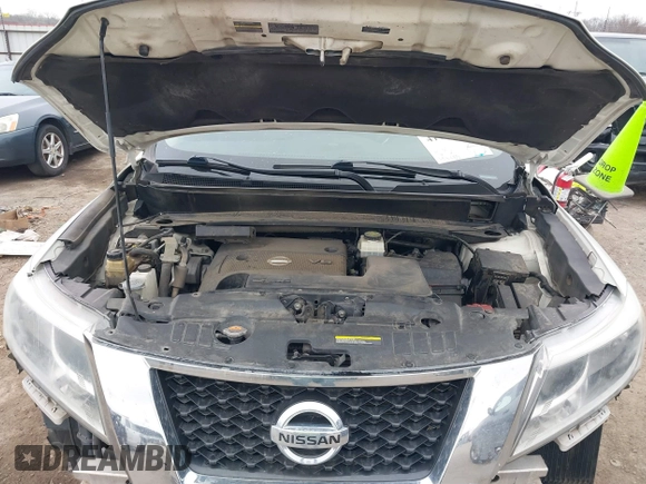 2016 Nissan Pathfinder Platinum with VIN 5N1AR2MM8GC662836, listed as a IAAI auction lot 41702450 with 149,885 mi miles. Bid and sale history available at carsss.com. Image 10.