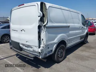 2020 Ford Transit Cargo с VIN 1FTBR1Y84LKB37403, выставлен на аукционе IAAI как лот 42501372 с пробегом 108 257 миль миль и . История ставок и продаж доступна на DreamBid. Изображение 4.