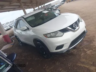 2014 Nissan Rogue SV with VIN 5N1AT2MT2EC751467, listed as a IAAI auction lot 42036355 with 262,270 mi miles. Bid and sale history available at carsss.com. Image 1.
