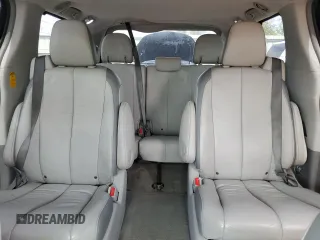 2013 Toyota Sienna XLE with VIN 5TDDK3DCXDS070416, listed as a Copart auction lot 56399655 with 185,597 mi miles and Clean Title. Bid and sale history available at DreamBid. Image 10.