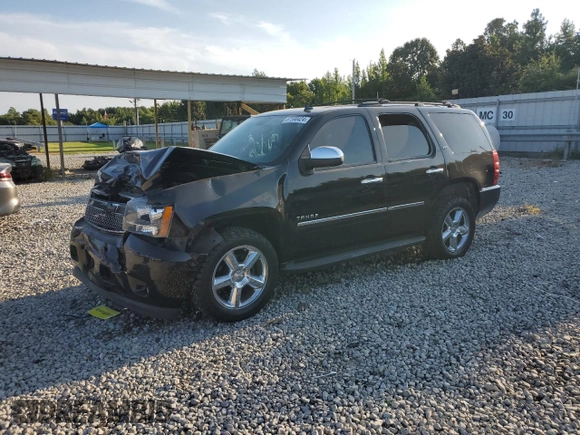 2014 Chevrolet Tahoe LTZ z VIN 1GNSCCE0XER103558, wystawiony jako Copart lot #67590424 z przebiegiem Nie podano mil oraz Szkoda całkowita • Salvage title. Historia ofert i sprzedaży dostępna na DreamBid. Obrazek 1.