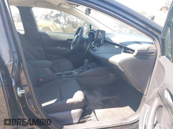 2023 Toyota Corolla LE z VIN 5YFB4MDE4PP022609, wystawiony jako IAAI lot #42355954 z przebiegiem 49 514 mil mil oraz . Historia ofert i sprzedaży dostępna na DreamBid. Obrazek 5.