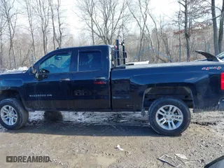 2014 Chevrolet Silverado 1500 LT with VIN 1GCVKREC4EZ417499, listed as a IAAI auction lot 41701703 with 111,040 mi miles. Bid and sale history available at carsss.com. Image 14.